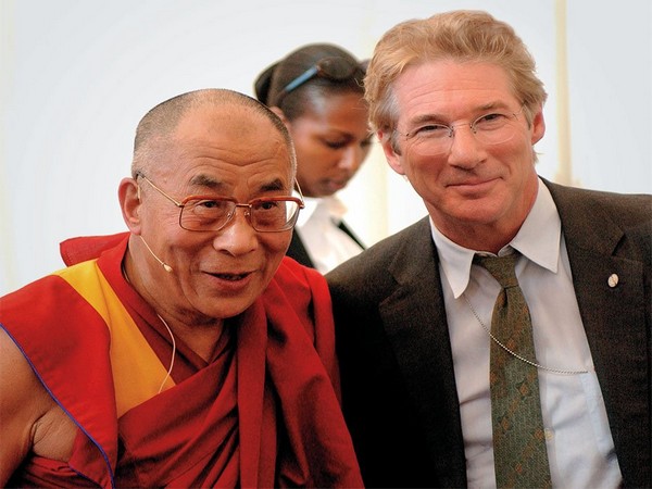 dalai lama and richard gere1657107571.jpg